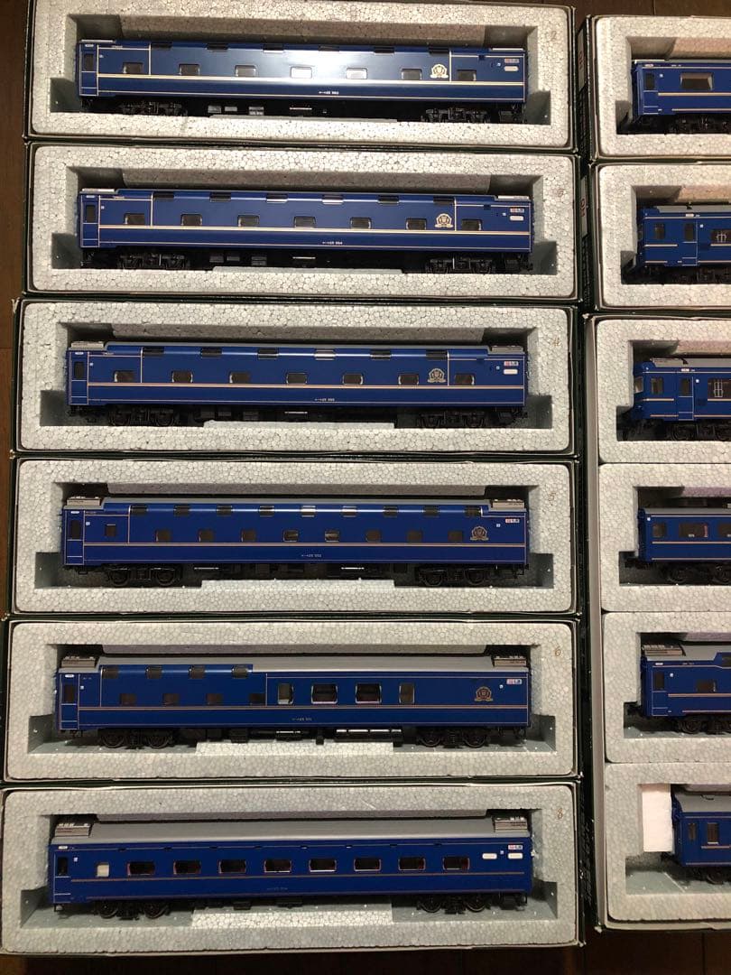 KATO HO 寝台特急「北斗星」12両フル編成