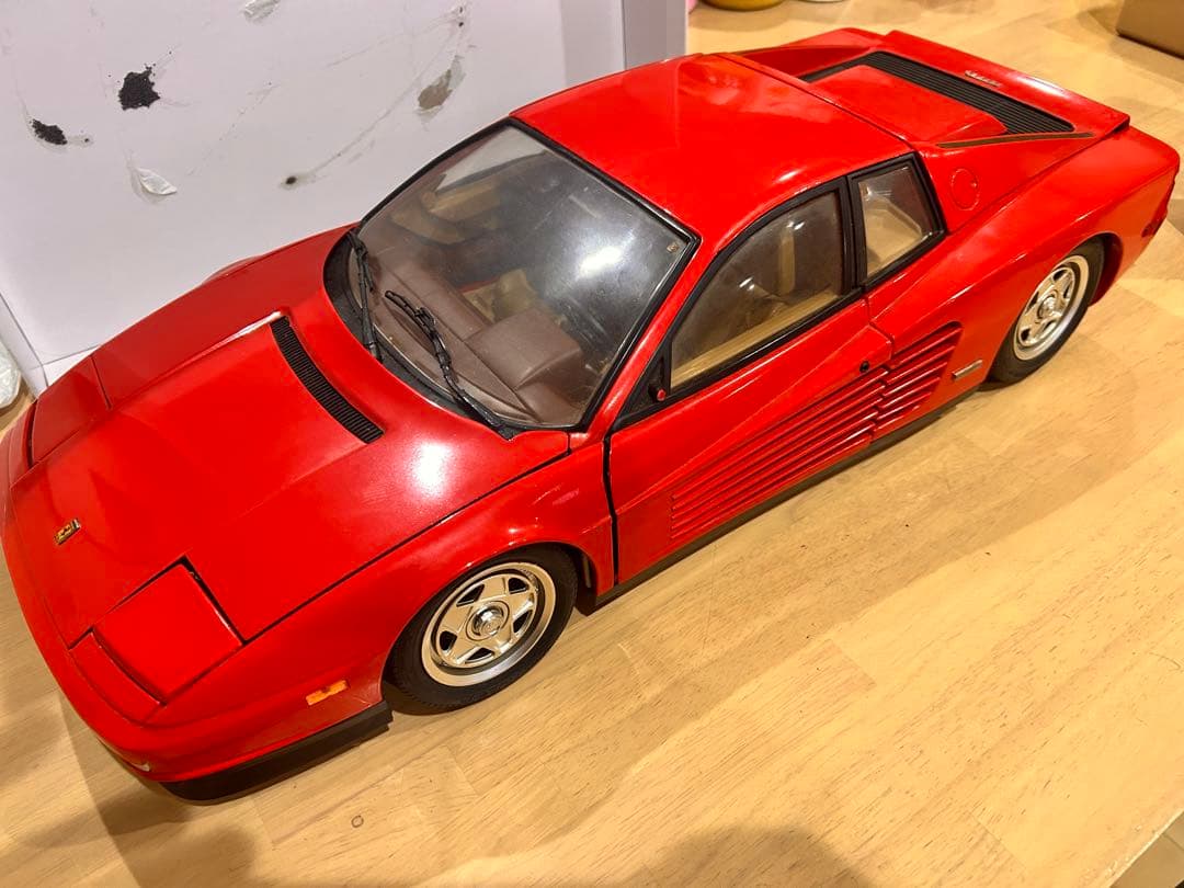 ポケール　Pocher　１／８ フェラーリ テスタロッサ　 ロッソ