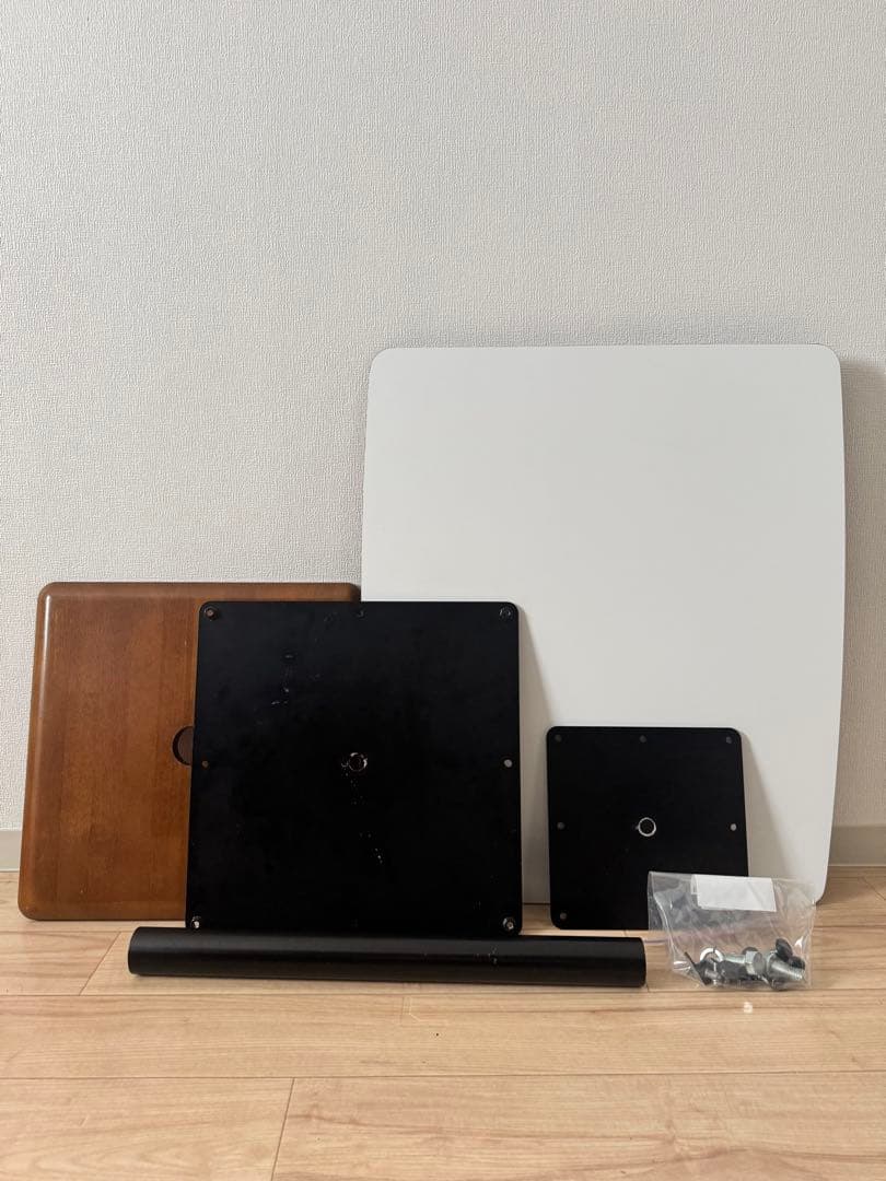 カリモク60 カフェテーブル