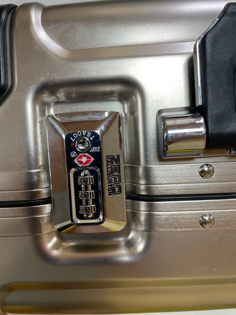 ゼロハリバートン スーツケース 2輪 GEO Aluminum ブロンズ色 美品