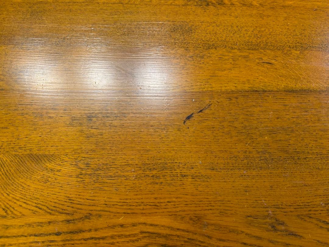 ビーカンパニー　ダイニングテーブル