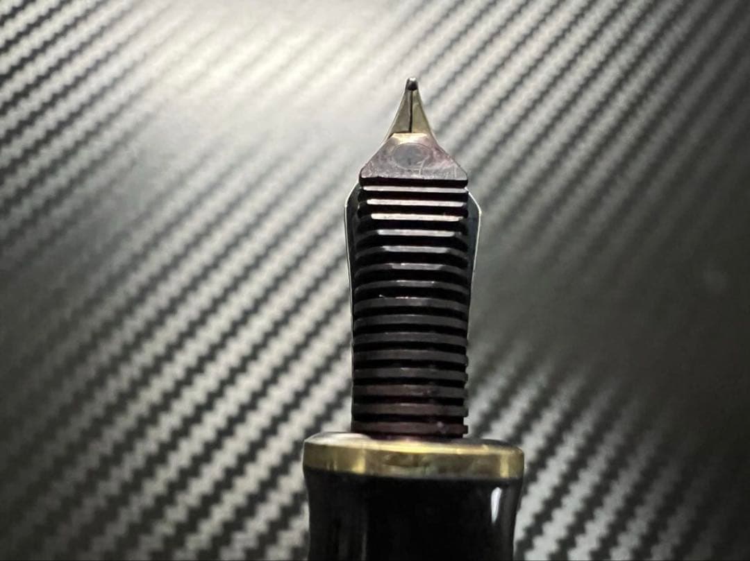 ペリカン 美品 スーベレーン M400 EF ブラック 万年筆