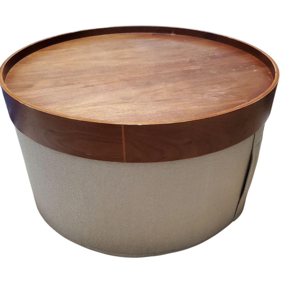 アクタス ACTUS SOFTLINEのサイドテーブル DRUMS POUF デンマーク