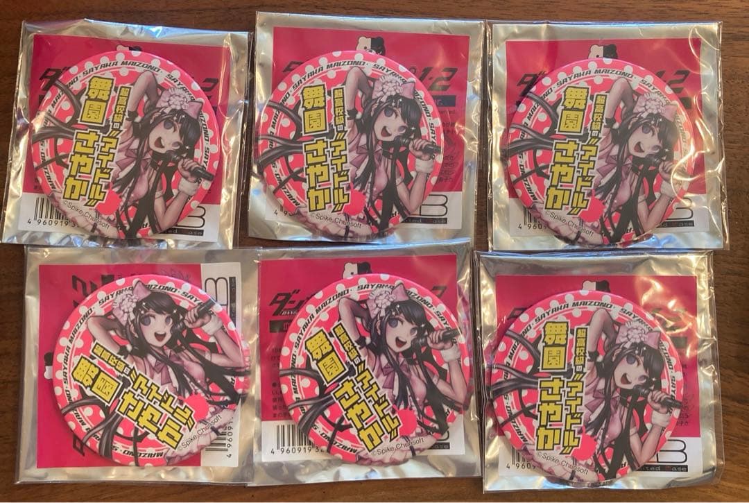 ダンガンロンパ舞園さやか血まみれ缶バッジ