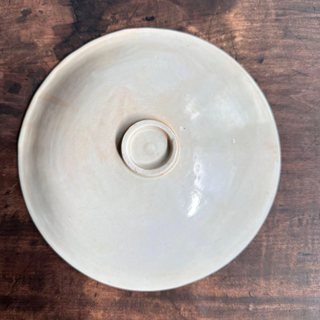 中国美術 白磁 刻草花紋 盤 φ16cm 影青(K-XA682)