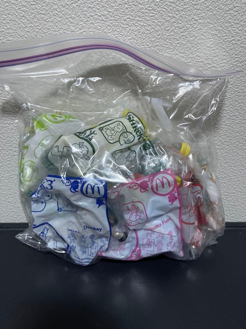 マクドナルド ハッピーセット シュレック3 コンプリート 2007年製　8種類