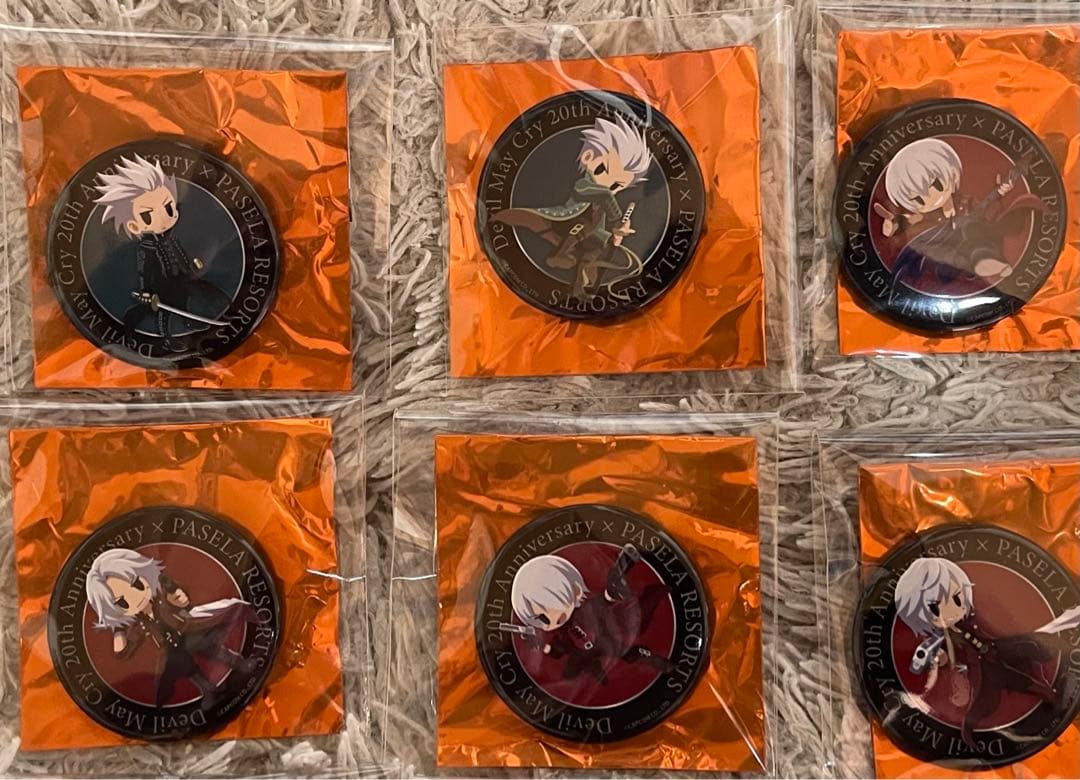 デビルメイクライ シリ ズ パセラ 缶バッジ 15種 コンプリ トセット