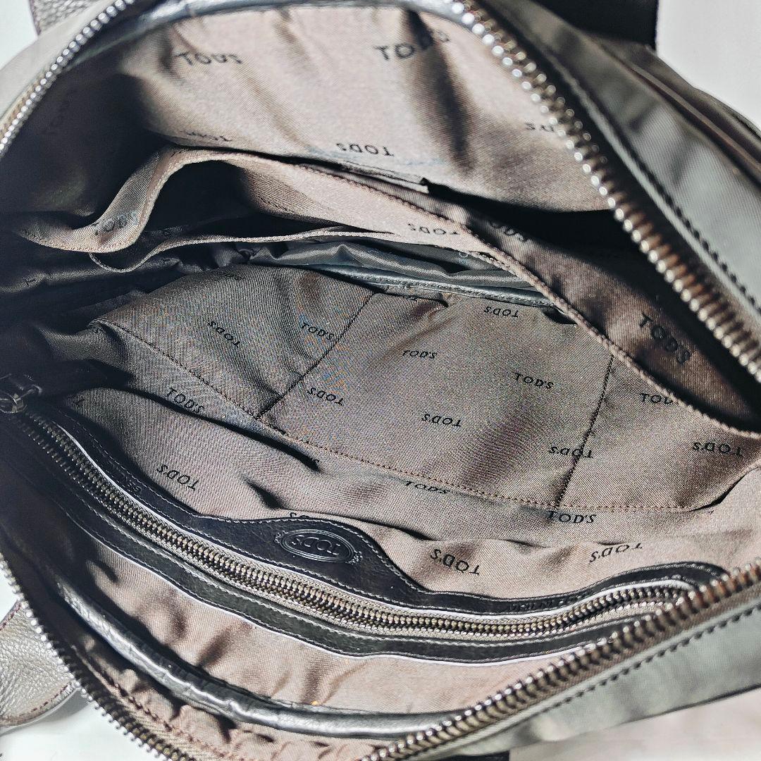 【美品】TOD’S トッズ　イタリア製　高級ブリーフケース 艶黒本革 正規品