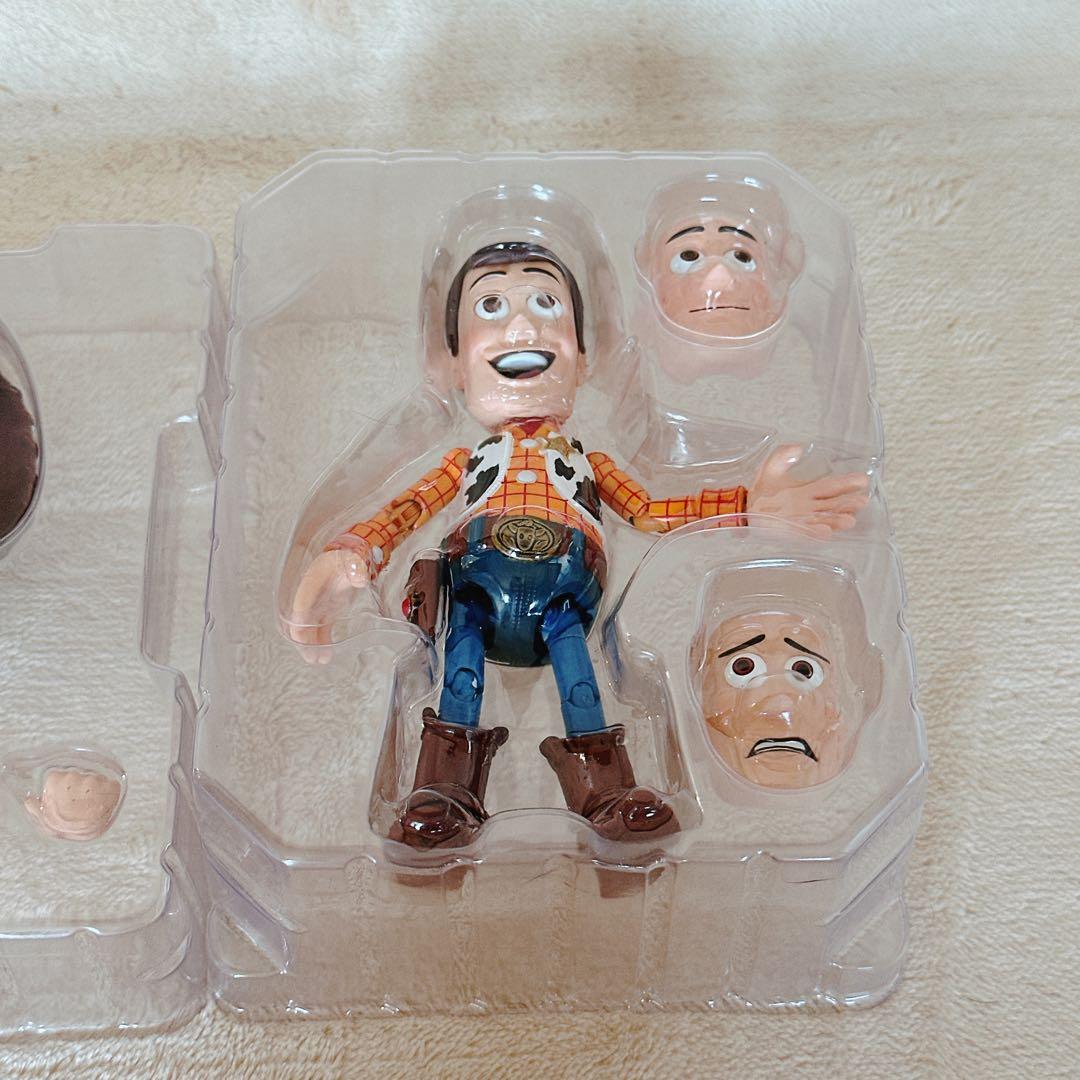 ヒーロークロス トイストーリー ウッディ フィギュア セット トイ
