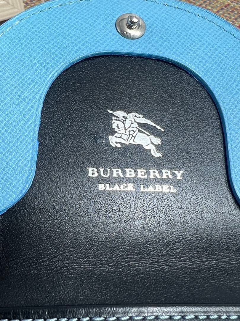✨極美品✨BURBERRY バーバリー ケース　本革　小銭入れ　レザー