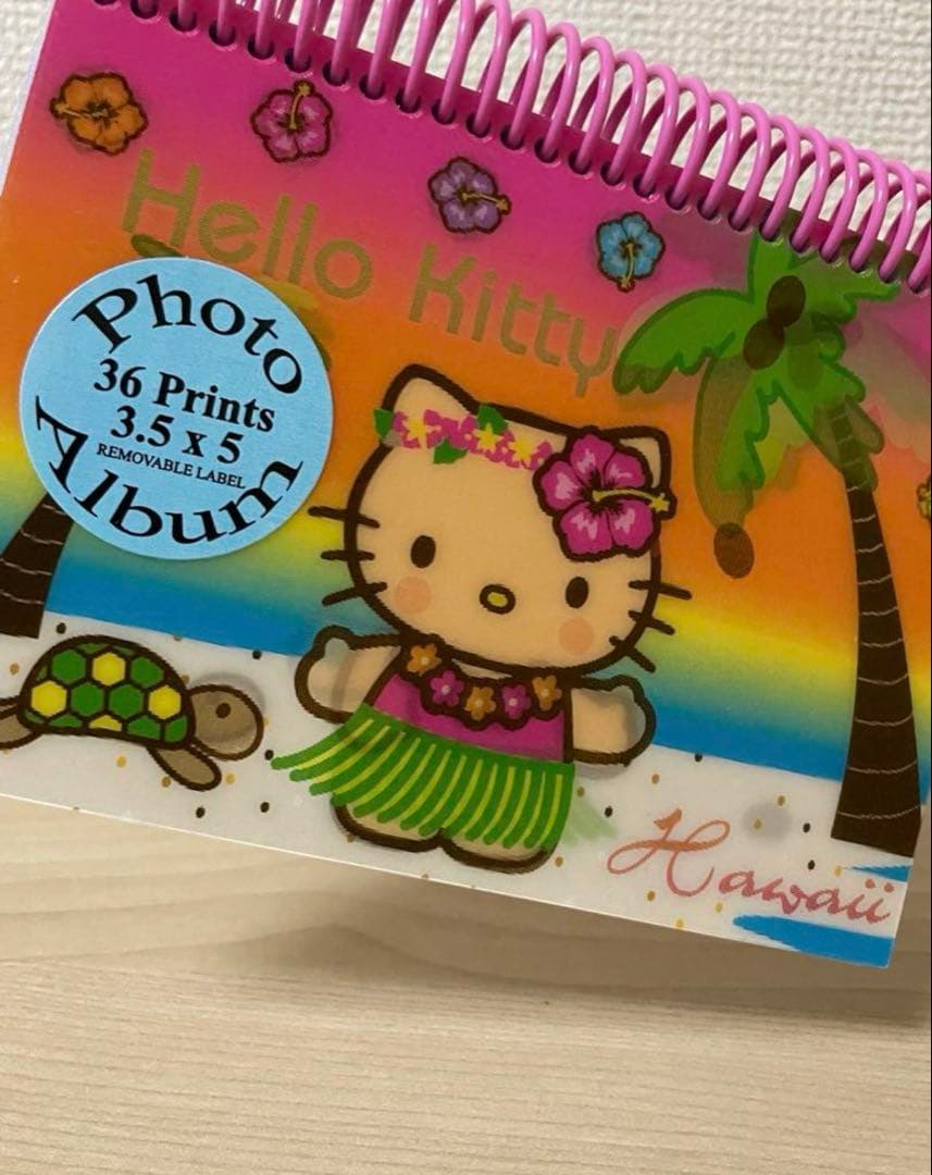 キティ カオハナ ハイビスカス 水着 日焼け ガングロキティ ハワイ