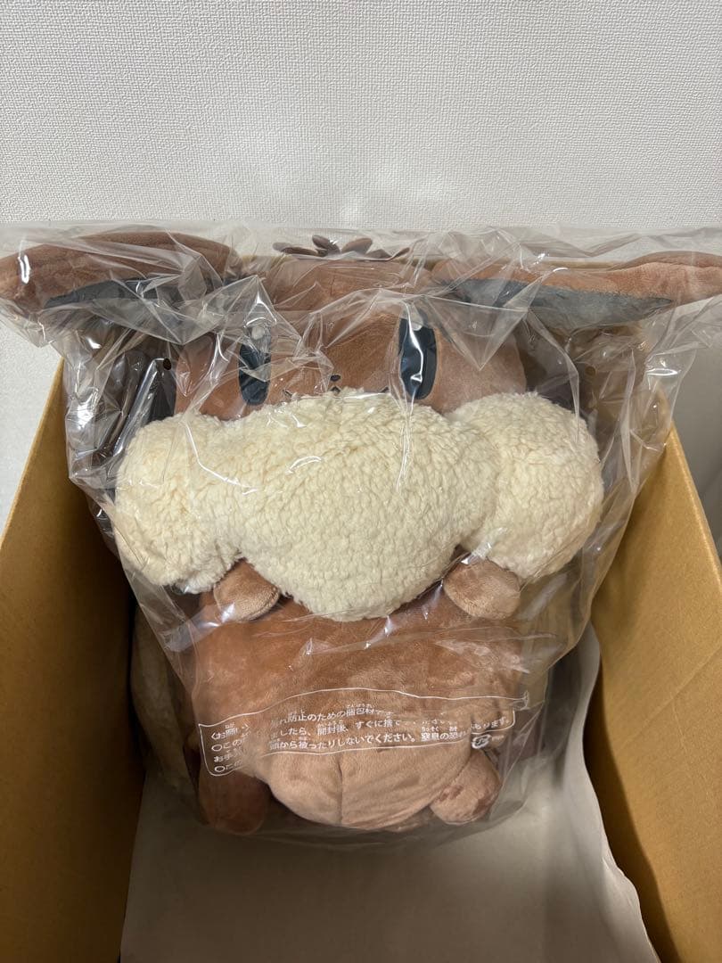 ポケモンセンター ボタンのイーブイリュック ポケセンの輸送箱付