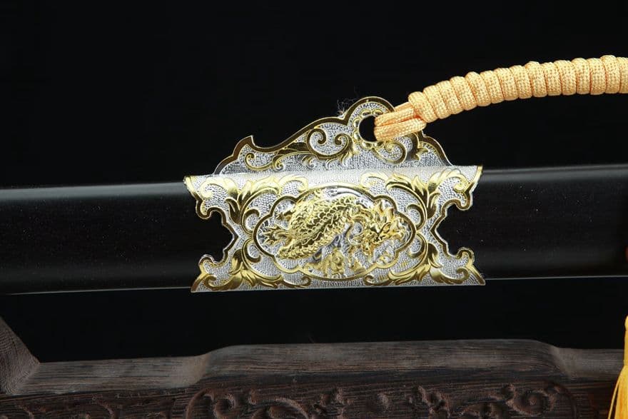 古兵器   武具　刀装具　日本刀　模造刀   居合刀 唐剣 鳳景麒麟唐刀