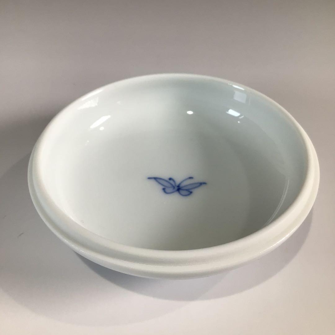 Ｐ４５１　香合　『三川内焼』『嘉久正窯造』『染付唐子絵』『丸香合』　共箱　茶道具