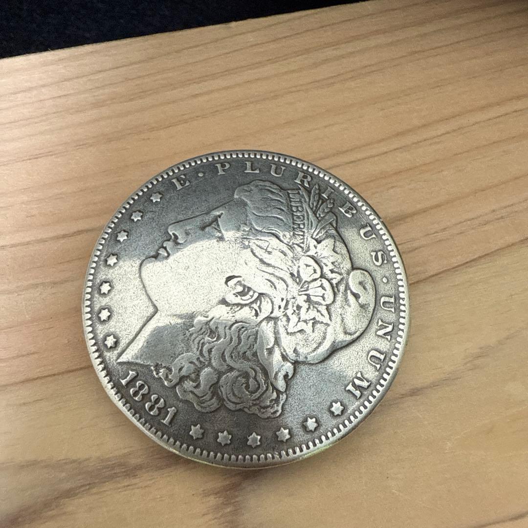 1881年 モルガン・ダラー コンチョ ネジ付き - メルカリ