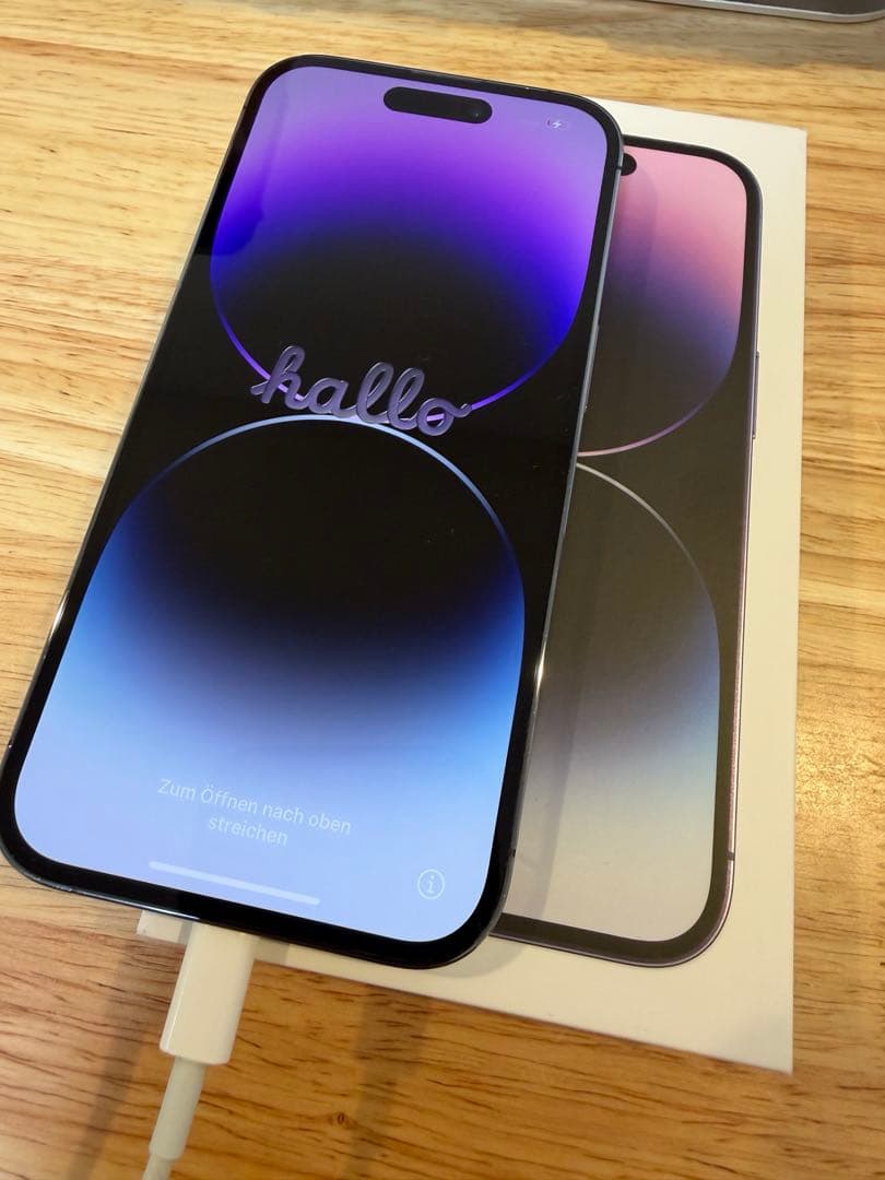 TOSHIBA W63T ブラック折りたたみ携帯電話