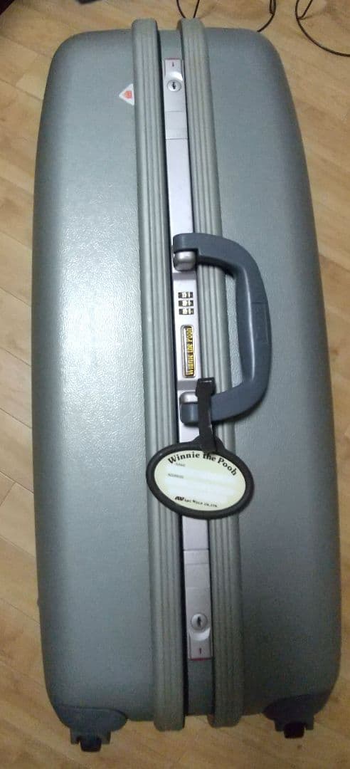 ウィニー・ザ・プー キャリーケース グレー