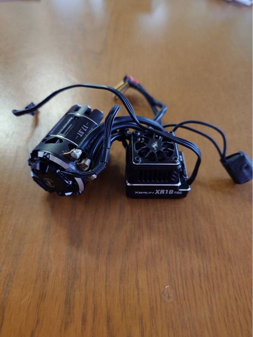 ホビーウイング ESC G2S 17.5 G4 チタンローター KOキャパシタ - メルカリ