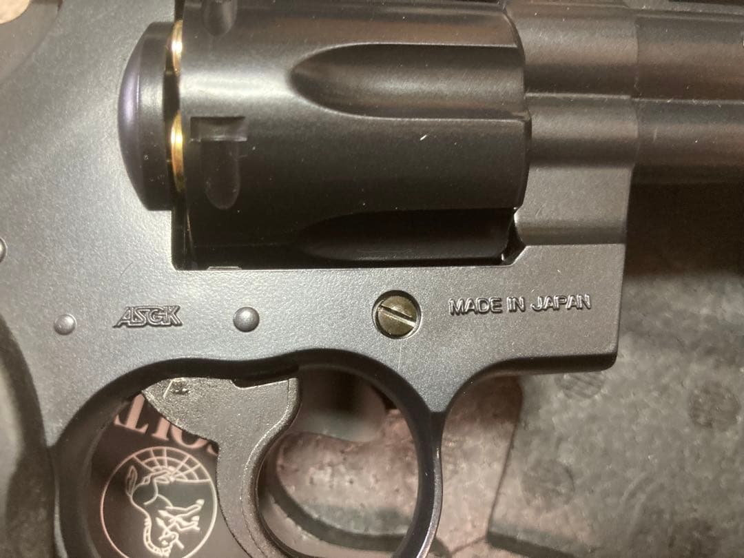 東京マルイ　コルトパイソン　357 リボルバー　4インチ　絶版　人気モデル