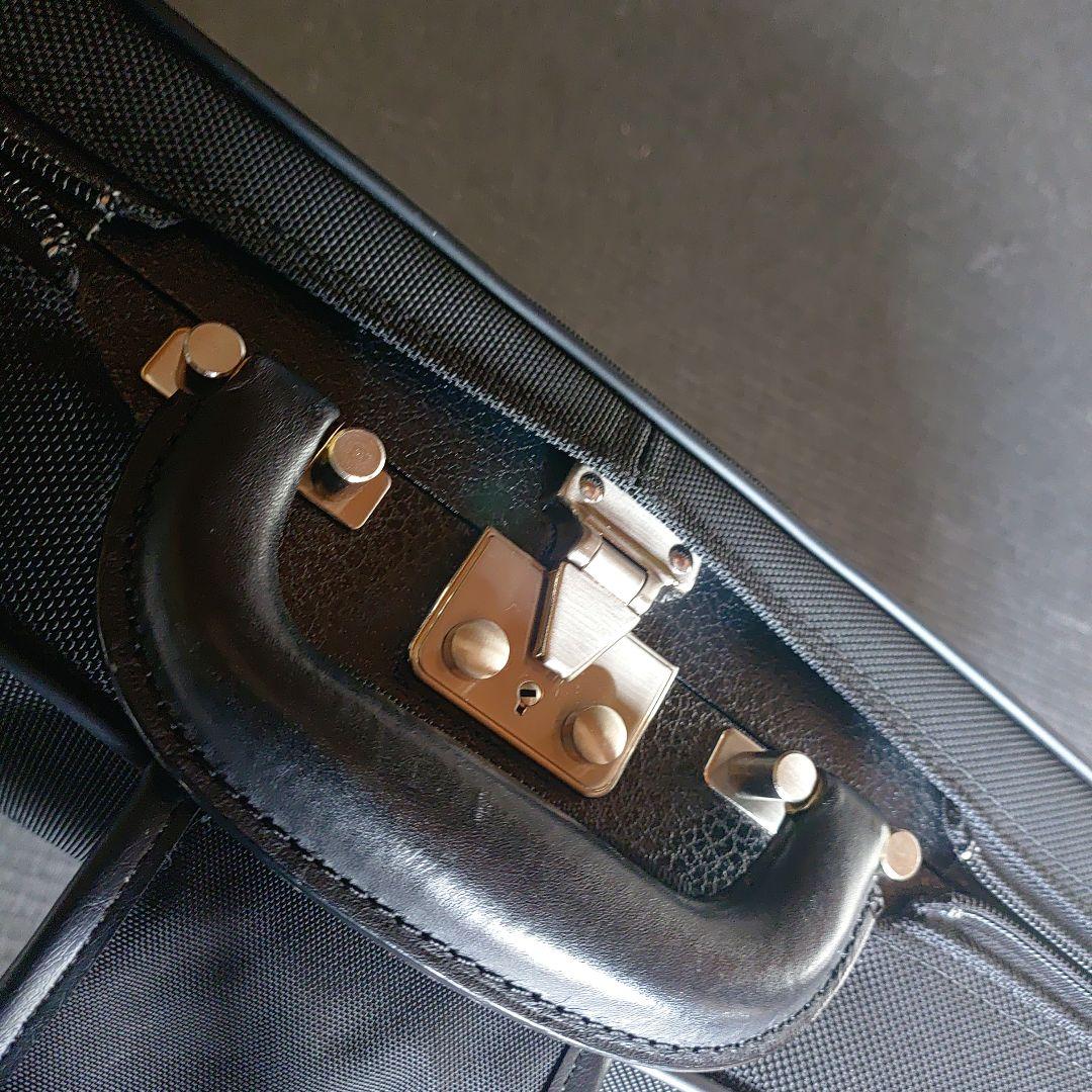 【美品】セルマー スリムケース　セミハードケース　SELMER アルトサックス用