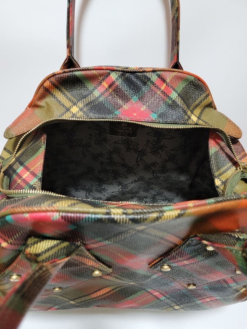 O*O様 ☆美品☆Vivienne Westwood タータンチェック柄 ハンド