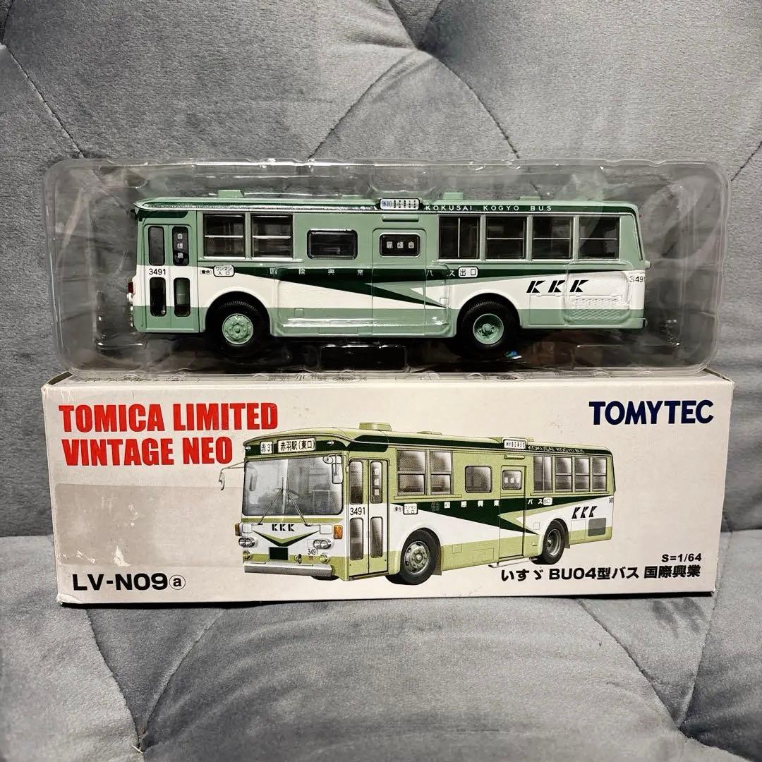 TOMYTEC いすゞBU04型バス 国際興業LV-N09a 1/64 - メルカリ