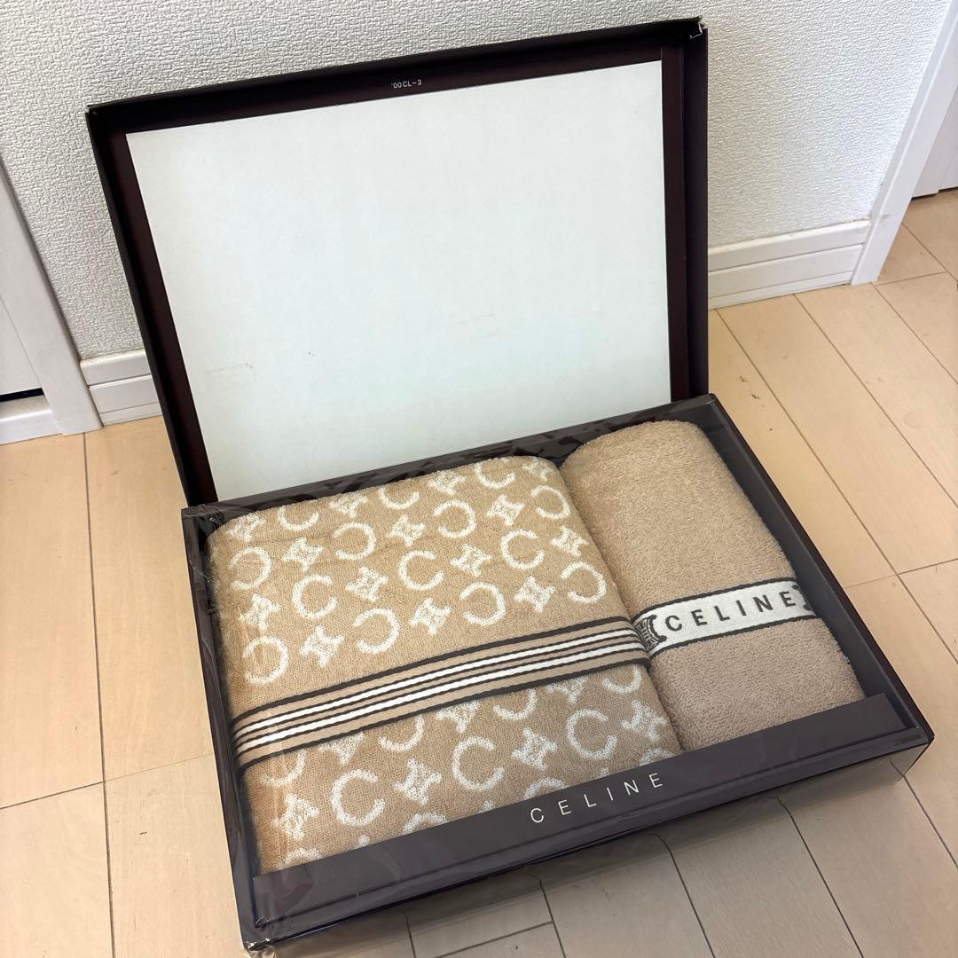 未使用 セリーヌ バスタオル フェイスタオル 2枚セット - メルカリ