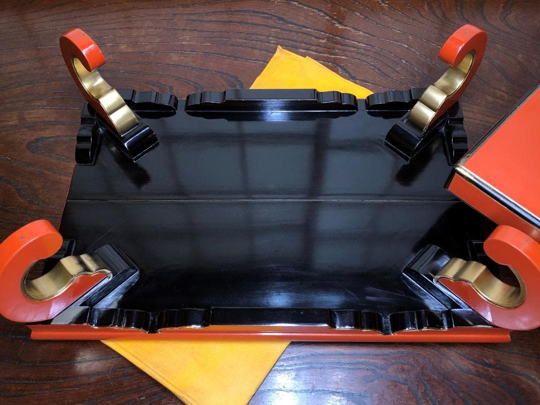 【 面金洗朱花台 壱組 】　明治～昭和初期　稲葉家収蔵品