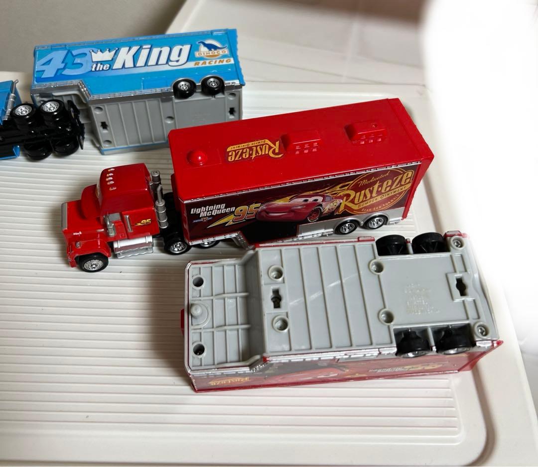 カーズ、マテル、マックトレーラー、キングトレーラー（ミニカー収納付き）