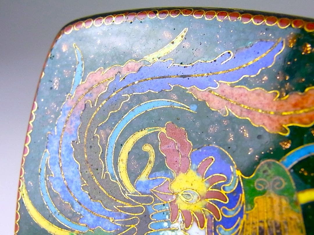 【 E456 】 美しき超名品　明治期尾張七宝上手作　黄銅線鳳凰文脚付き小物入れ