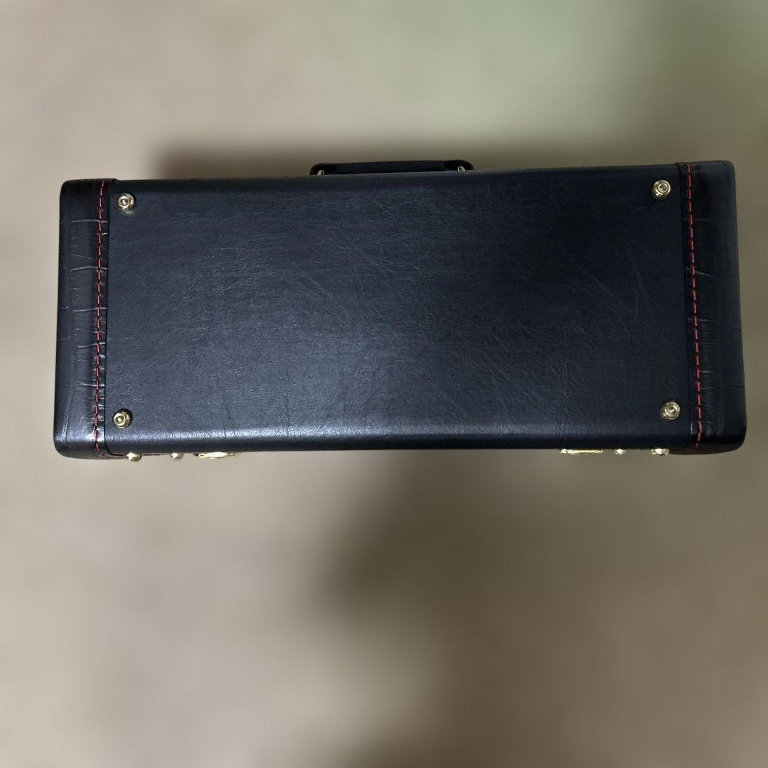 Bach トランペットケース 黒 　ショルダーストラップなし