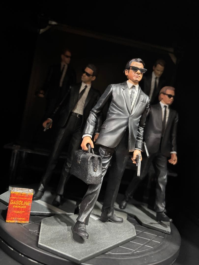 ト*ー様 NECA レザボアドッグス 絶版フィギュア5体セット Resevoir