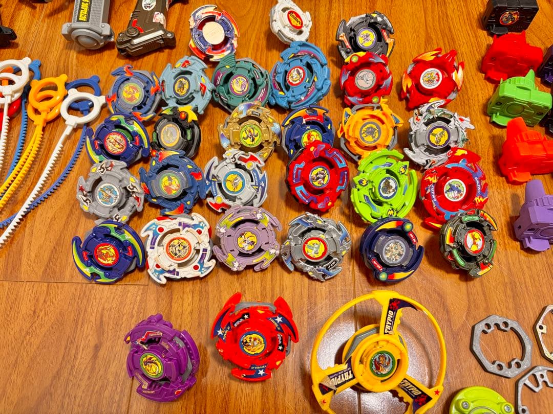 初代ベーブレード まとめ売り ランチャー、ワインダー、特殊ビット