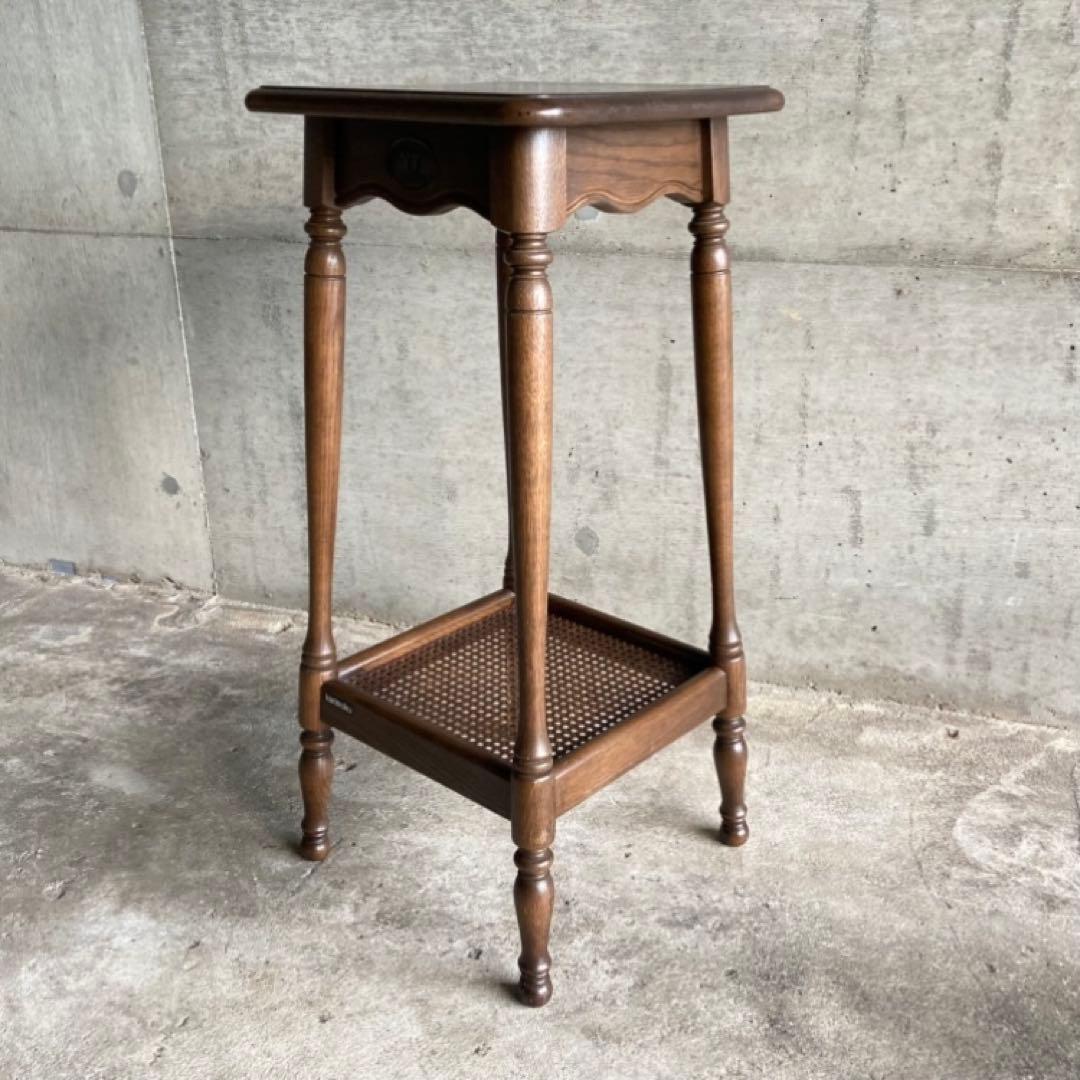 カリモク グランドコロニアル サイドテーブル 電話台 花台 木製 籐編み