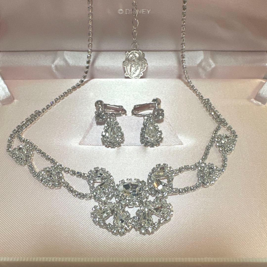 新品未使用 激レア シンデレラブレーション ネックレス イヤリング