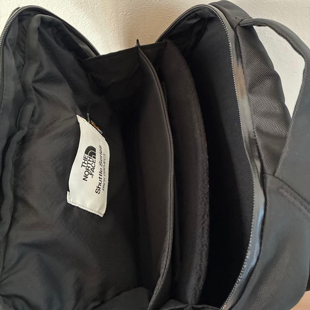 THE NORTH FACE ブラック ビジネスバックパック