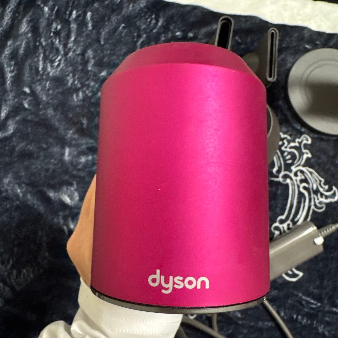 【希少・早い者勝ち】Dyson hd03 ヘアドライヤー