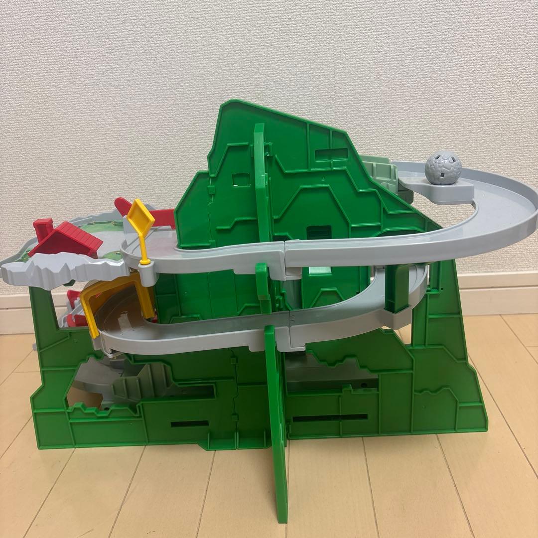 トミカまとめ （トミカビル・高速道路・山のぼりドライブ・トミカタワー）