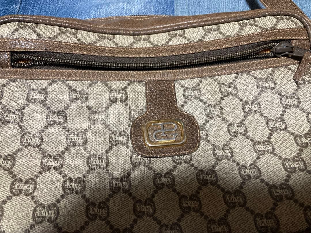 オールドグッチ　GUCCI PLUS オールドグッチプラスGG柄ショルダーバッグ
