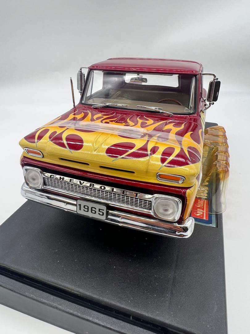 No248 ミニカー1/18箱あり Chevrolet LOWRIDER