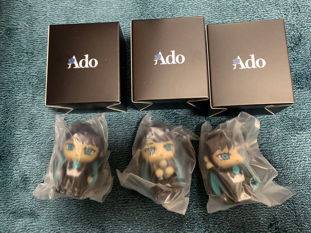 Ado どこでもAdo ミニフィギュア 3種 コンプリート - メルカリ