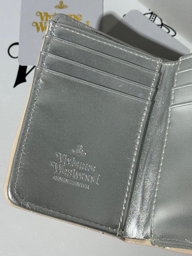 Vivienne Westwood 三つ折り財布 ベージュ