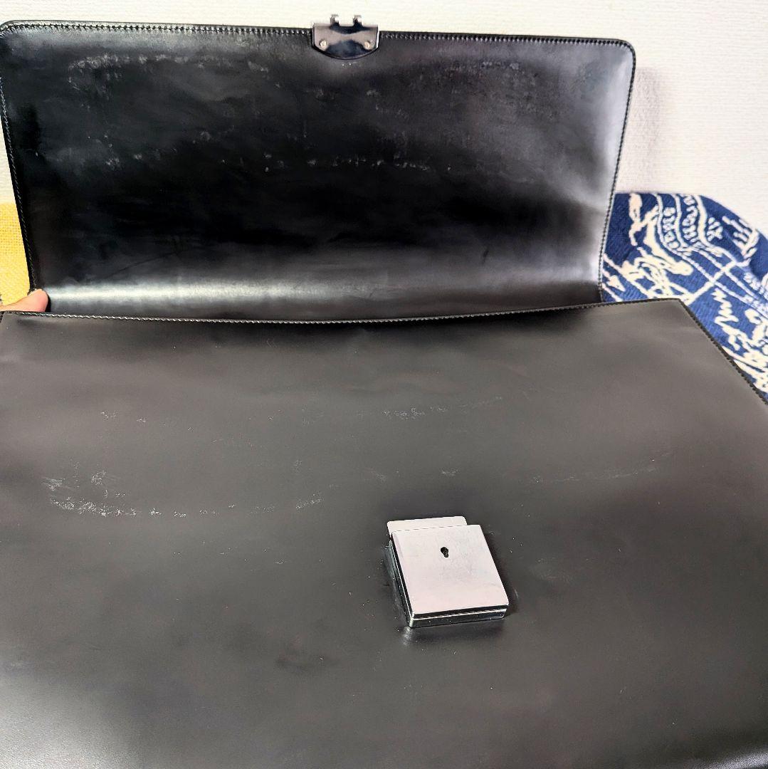 Pineider ピナイダー レザー ビジネスバッグ　黒