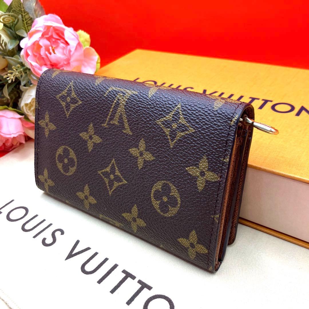 LOUIS VUITTONヴィトンモノグラムポルト・モネ・ビエトレゾール