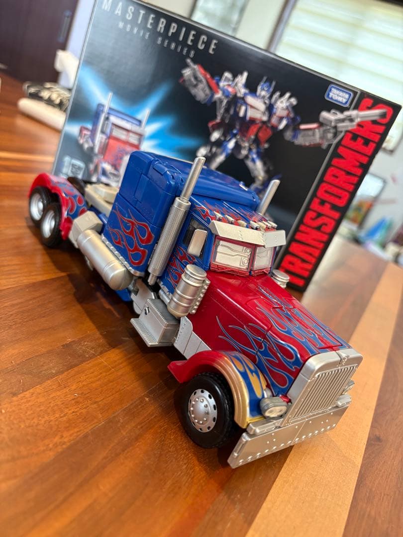 オプティマスプライム　MPM-4 トランスフォーマー　マスターピース