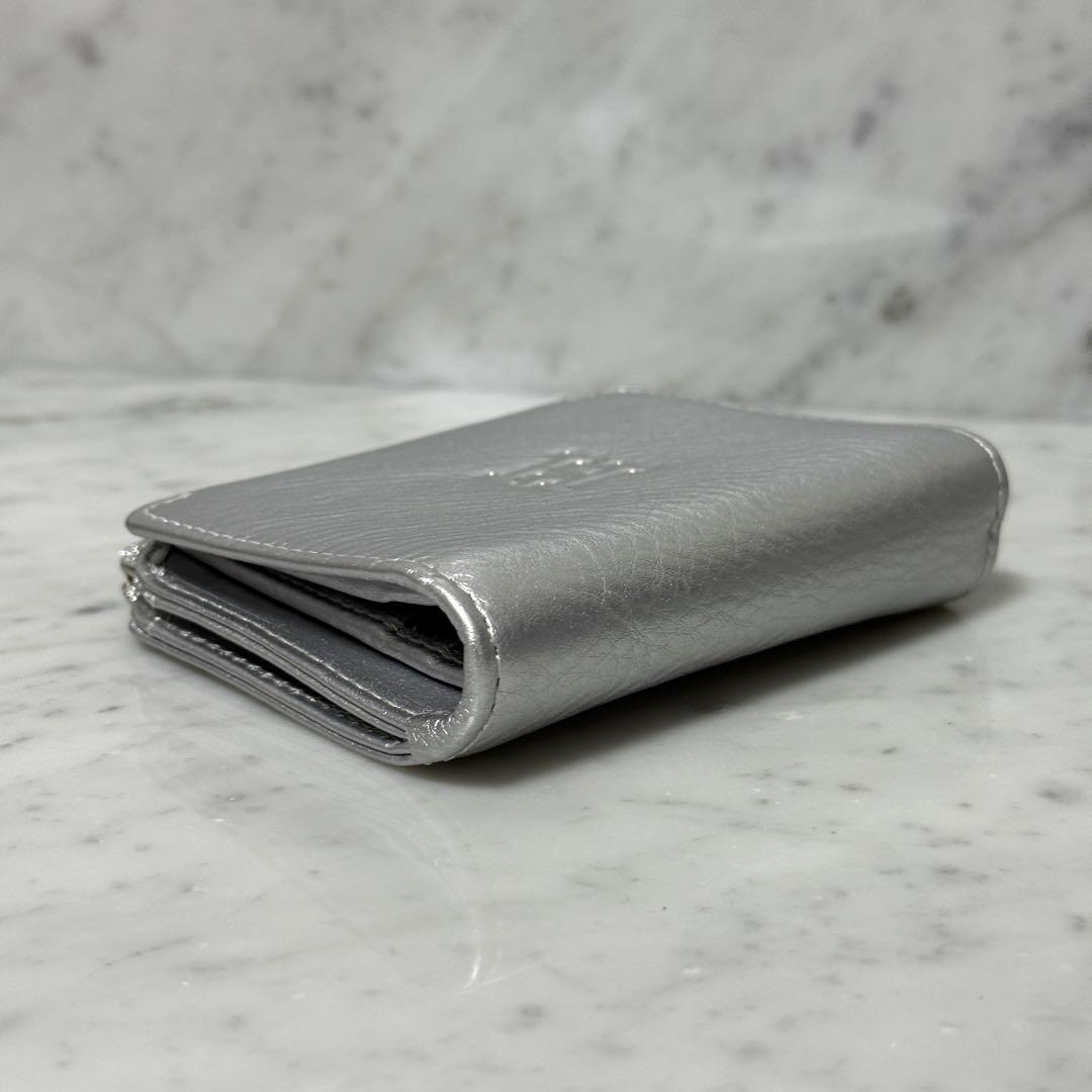 新品 未使用 HIROFU ヒロフ 二つ折り財布 銀 シルバー 本革 ジップ