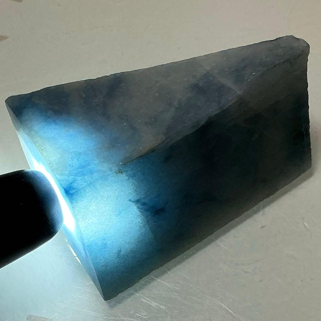 コン沢翡翠 マニア向け究極のカット原石（135） - メルカリ