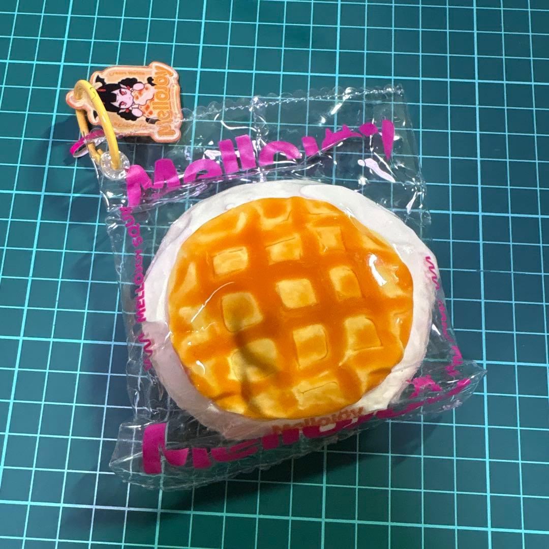 mellojoy メロジョイ クリームワッフル まる(旧版) - メルカリ