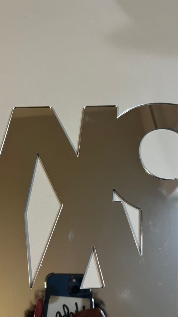 NO WAR” placard（Mirror） 北山雅和 - メルカリ