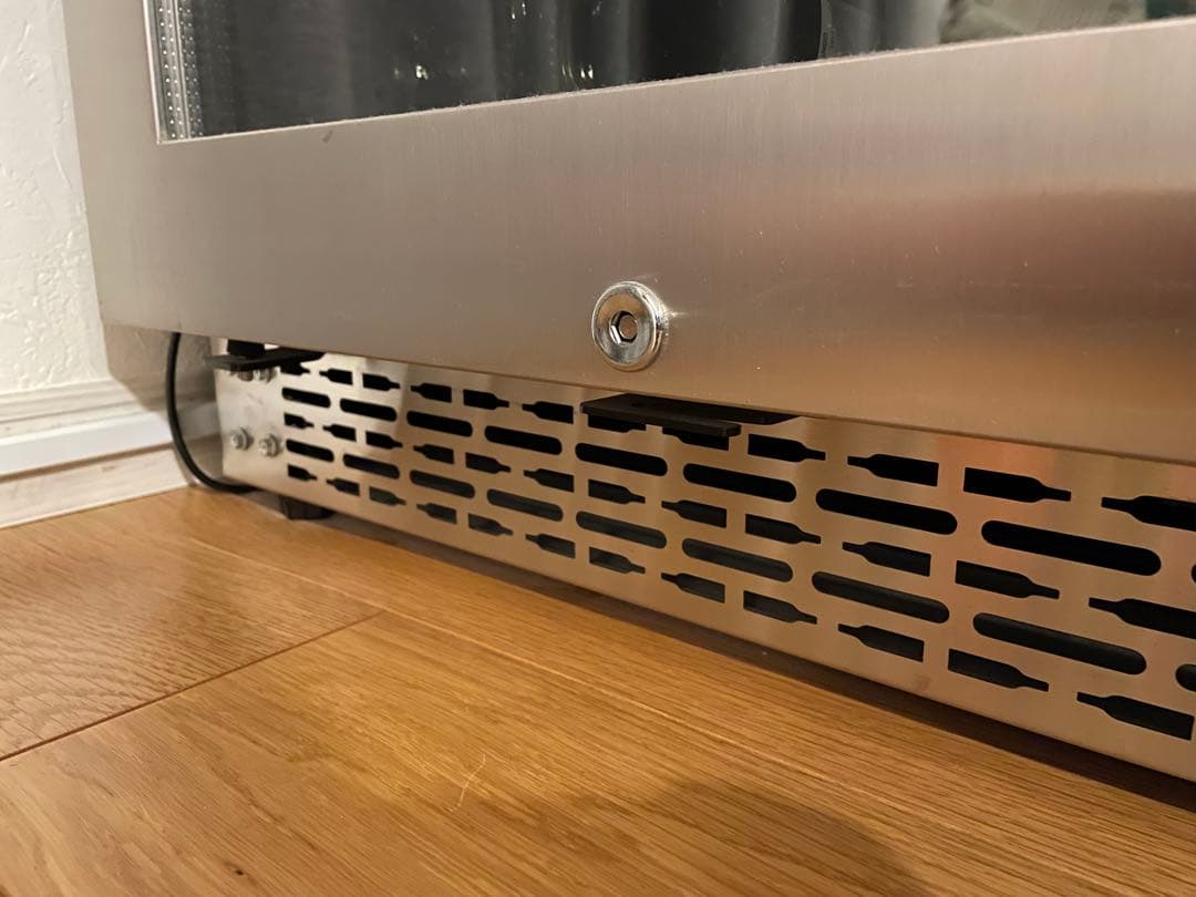 フォルスター Pro-Cellar FJP-320GS 右開き 2022年製